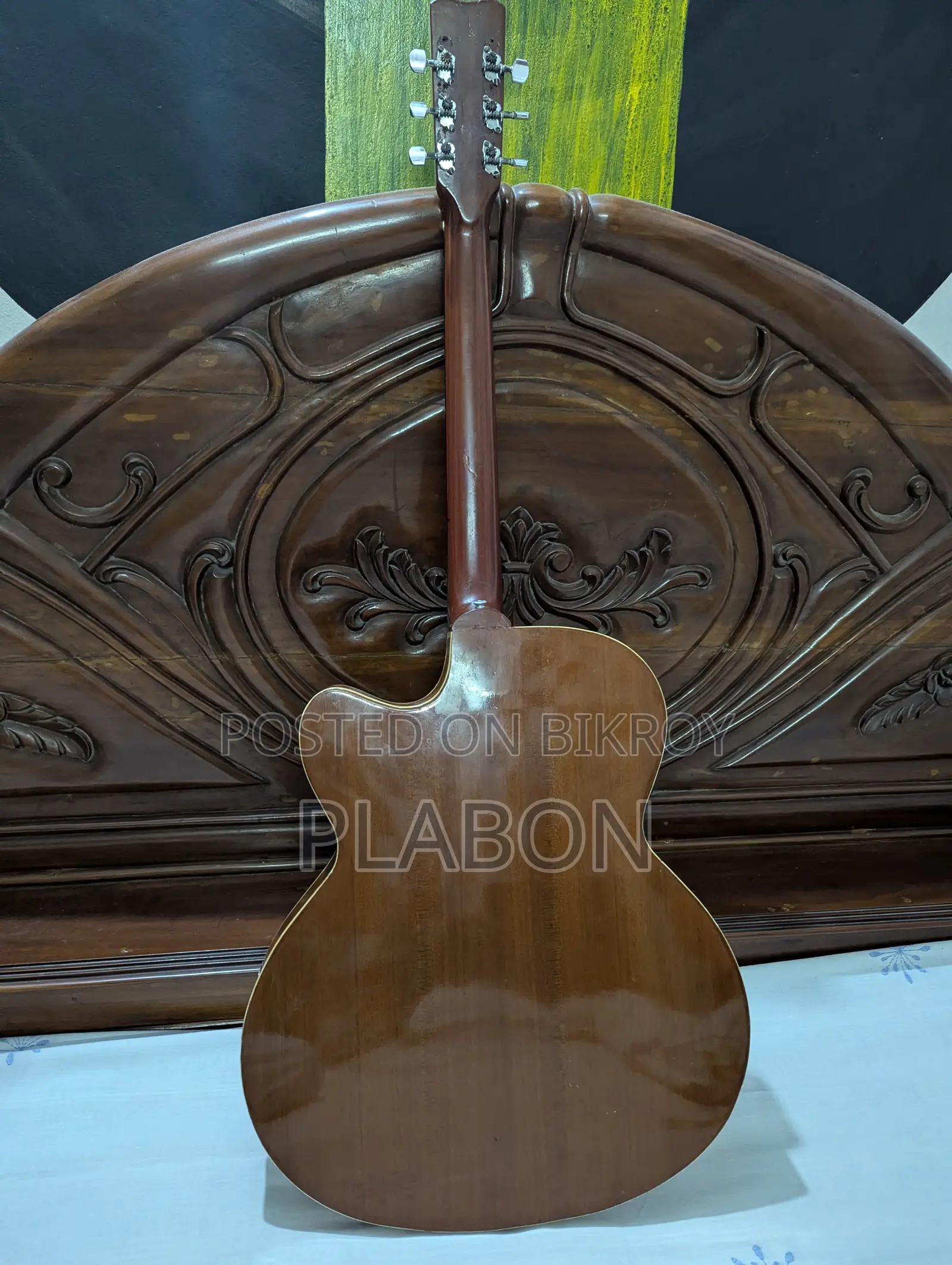 Gibson Crown Guitar