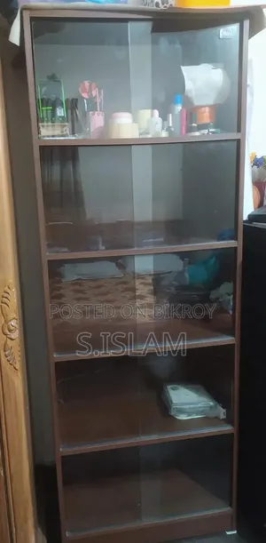 Regal Book Shelf