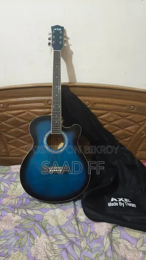 এই গিটার টি বিক্রি হবে