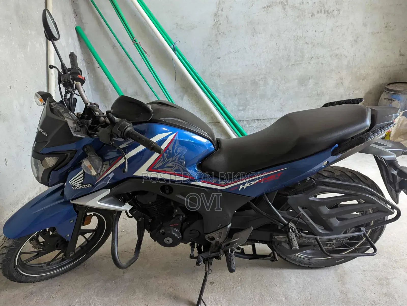Honda Hornet 2019 Blue
