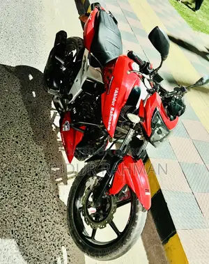 TVS Apache 160 4V 2020 লাল