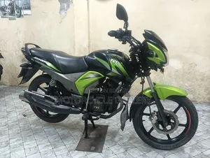 টিভিএস স্ট্রাইকার ১২৫ ২০২২ গ্রিন