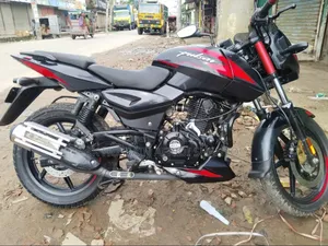 Bajaj Pulsar 150 2023 Red