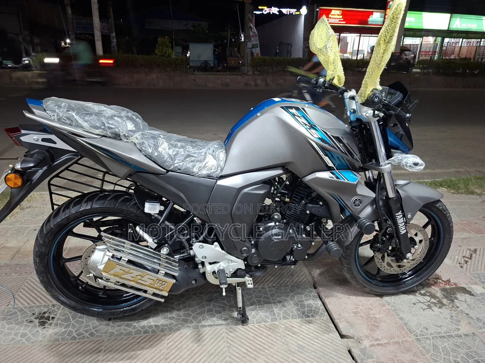 Yamaha FZ 2025 Gray