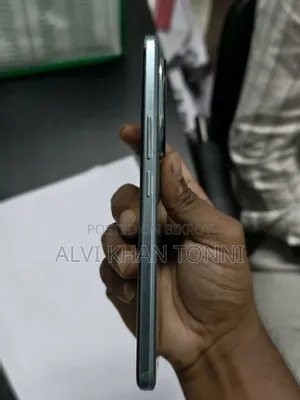 অনার ২০০ ২৫৬ জিবি গ্রিন