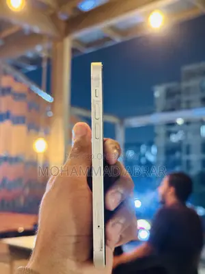 Apple iPhone 12 64 GB White