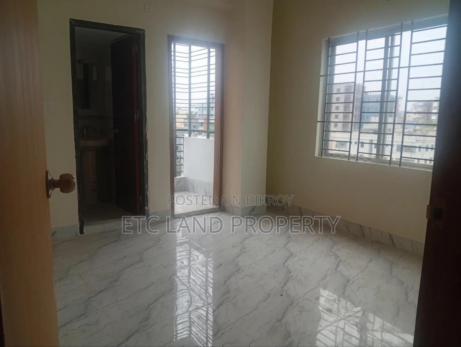 3 Bedroom Apartment in Monipur, 60 Feet Road for sale