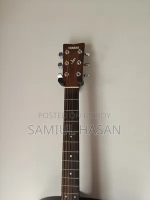 বিক্রয়ের জন্য ইয়ামাহা গিটার