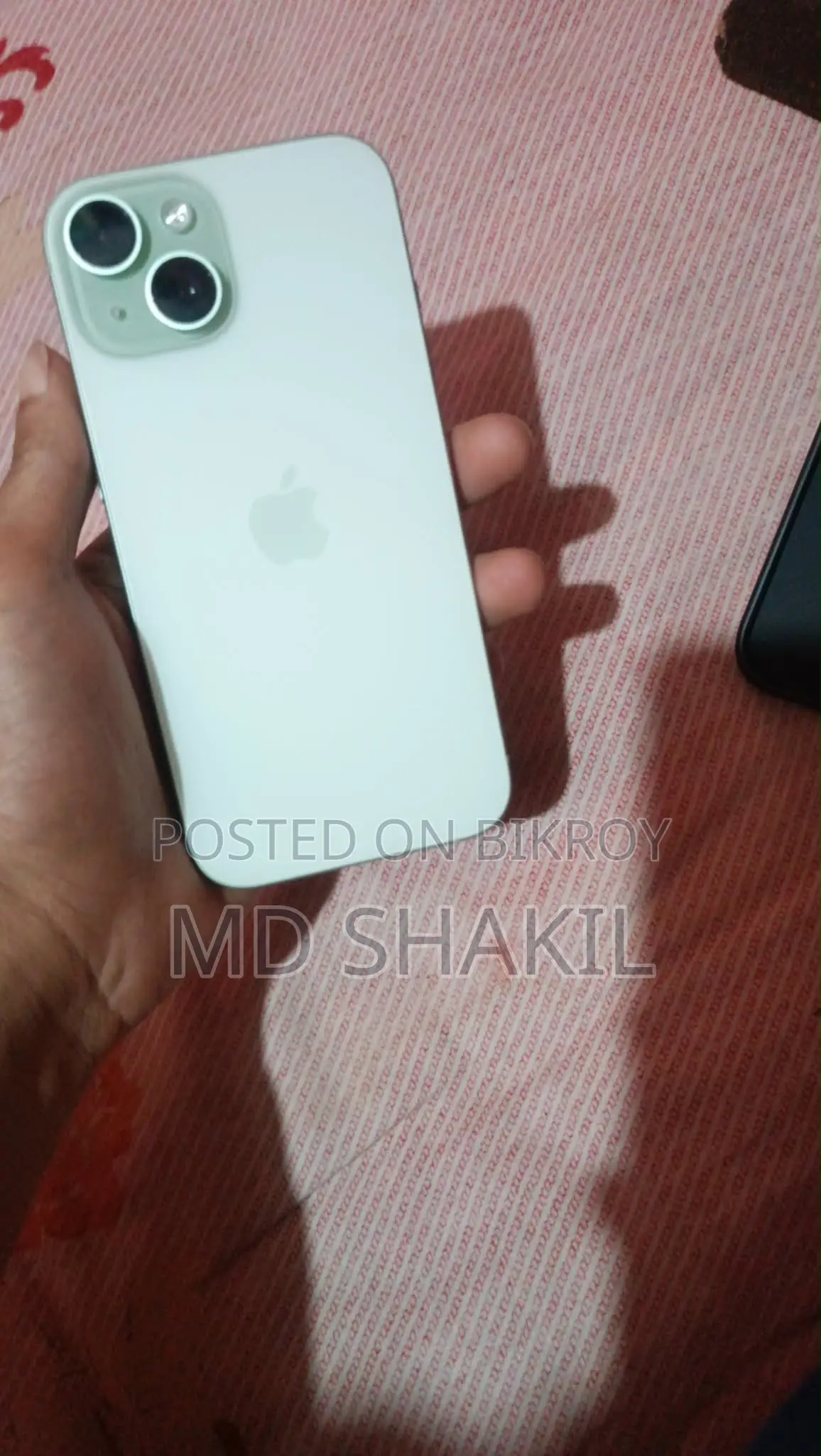 Apple iPhone 15 128 GB Green