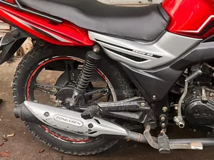 Zongshen Spark ZS125-70 2019 Red