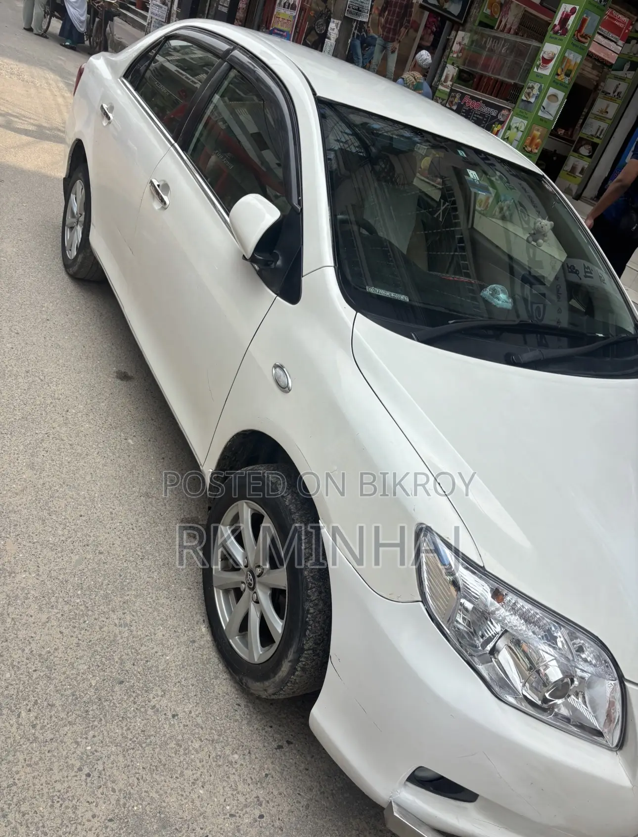 Toyota Axio 2012 অফ হোয়াইট