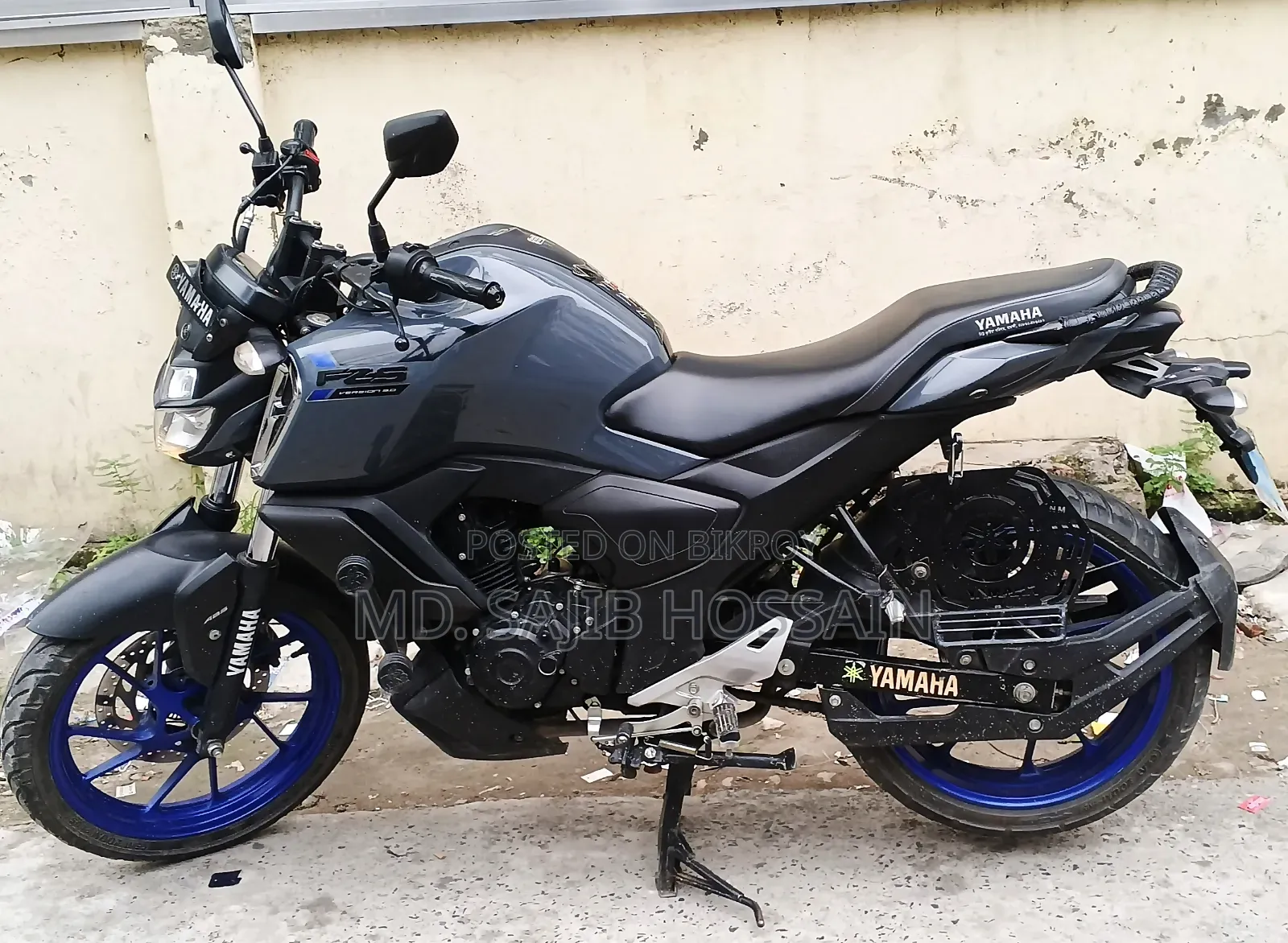 Yamaha FZS V3 2023 Gray