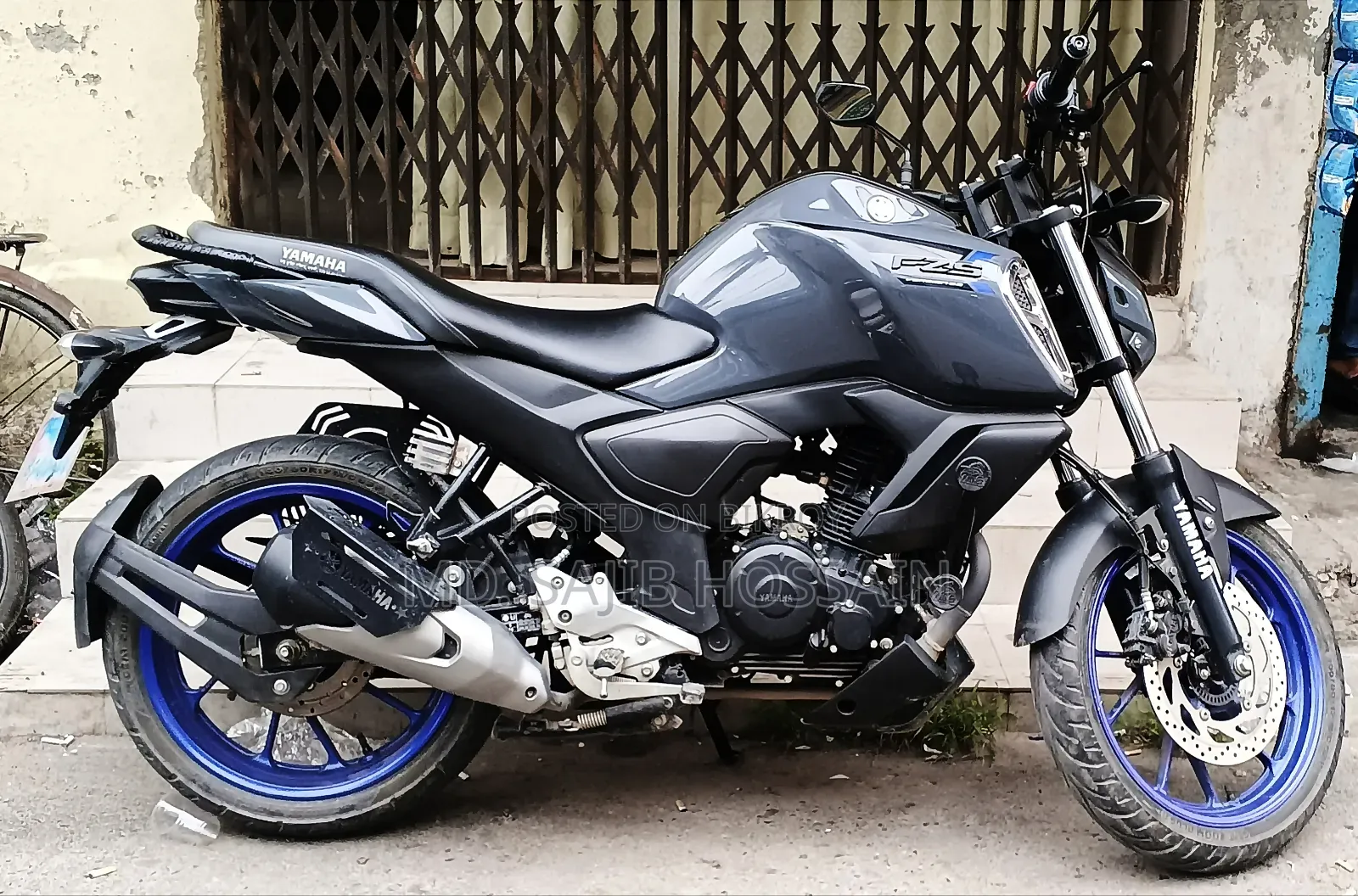 Yamaha FZS V3 2023 Gray