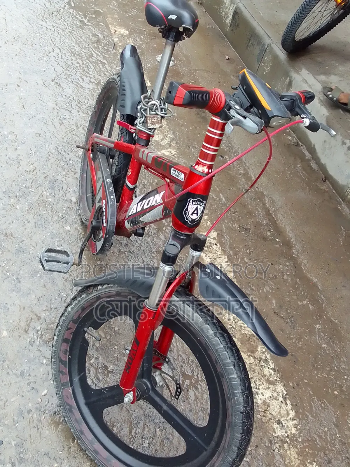 The bicycle is of the Avon brand and is very good