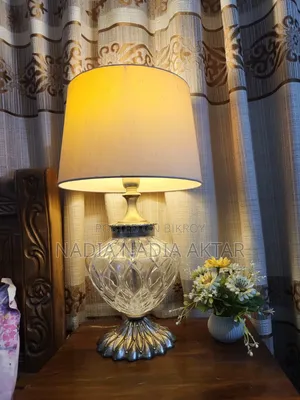 টেবিল ল্যাম্প