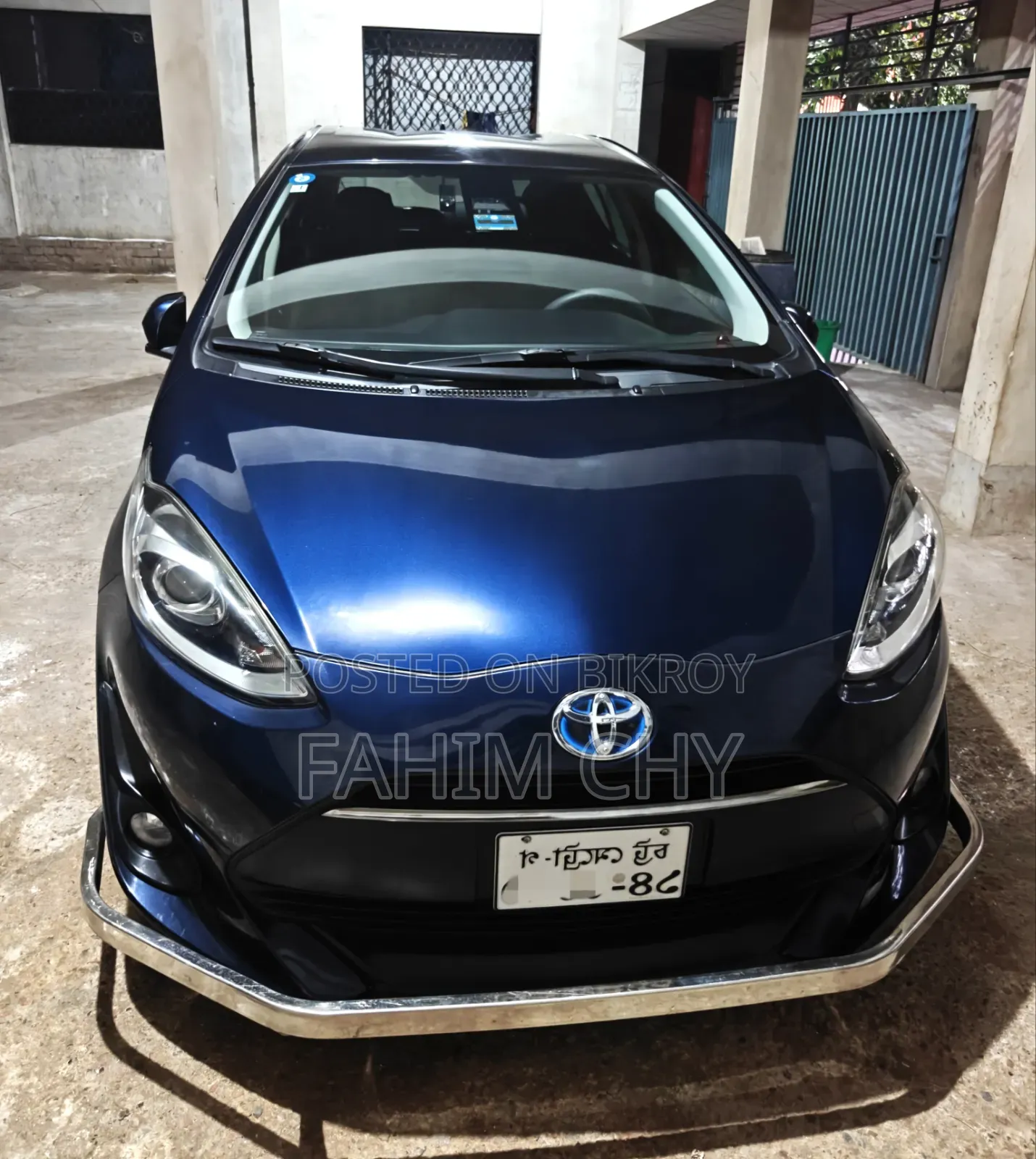 টয়োটা অ্যাকুয়া ২০১৮ ব্লু