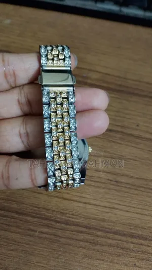 গার্লস ওয়াচ