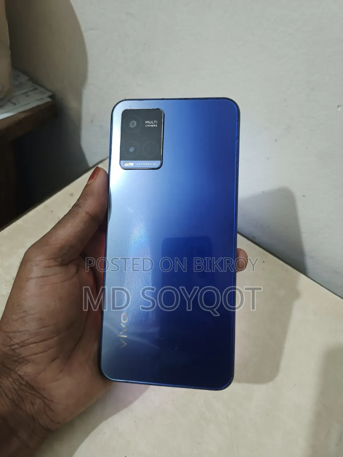 Vivo Y21 64 GB Blue