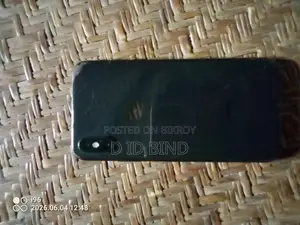 অ্যাপল আইফোন এক্সএস ২৫৬ জিবি কালো