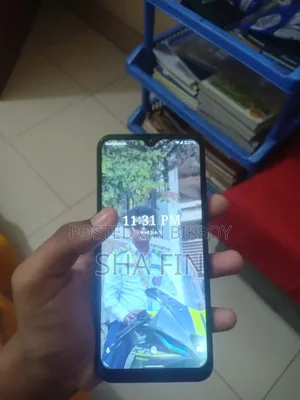 Symphony Z28 32 GB Blue