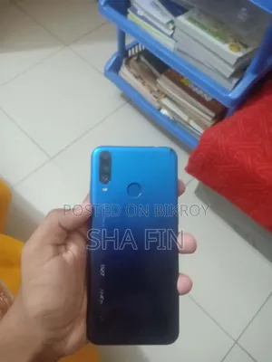Symphony Z28 32 GB Blue