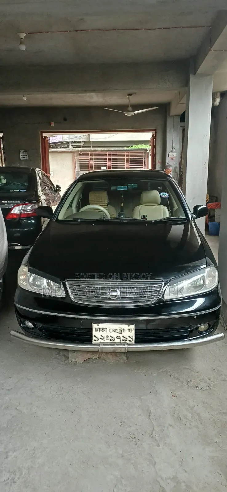 Nissan Sunny 2009 Black