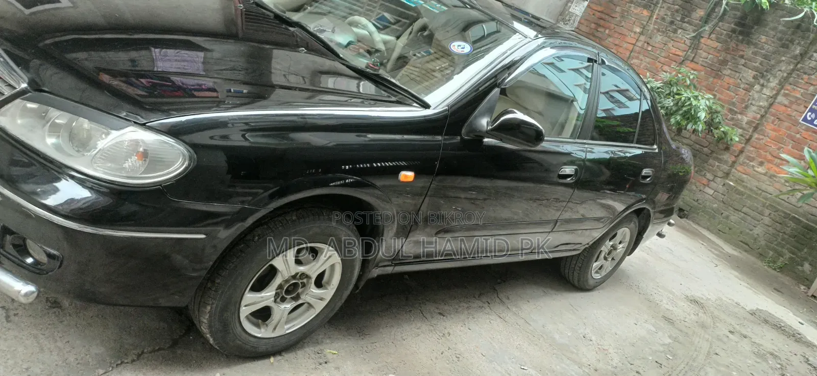 Nissan Sunny 2009 Black
