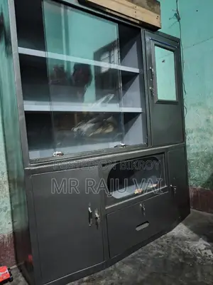 স্টিল শোকেস