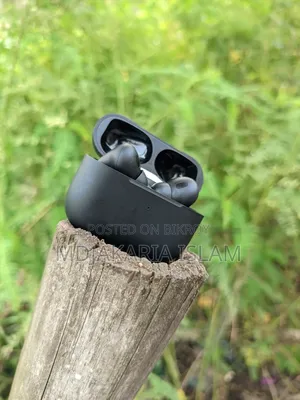 Apple Ear Pods Pro Ear Pods Only 2 Day Used