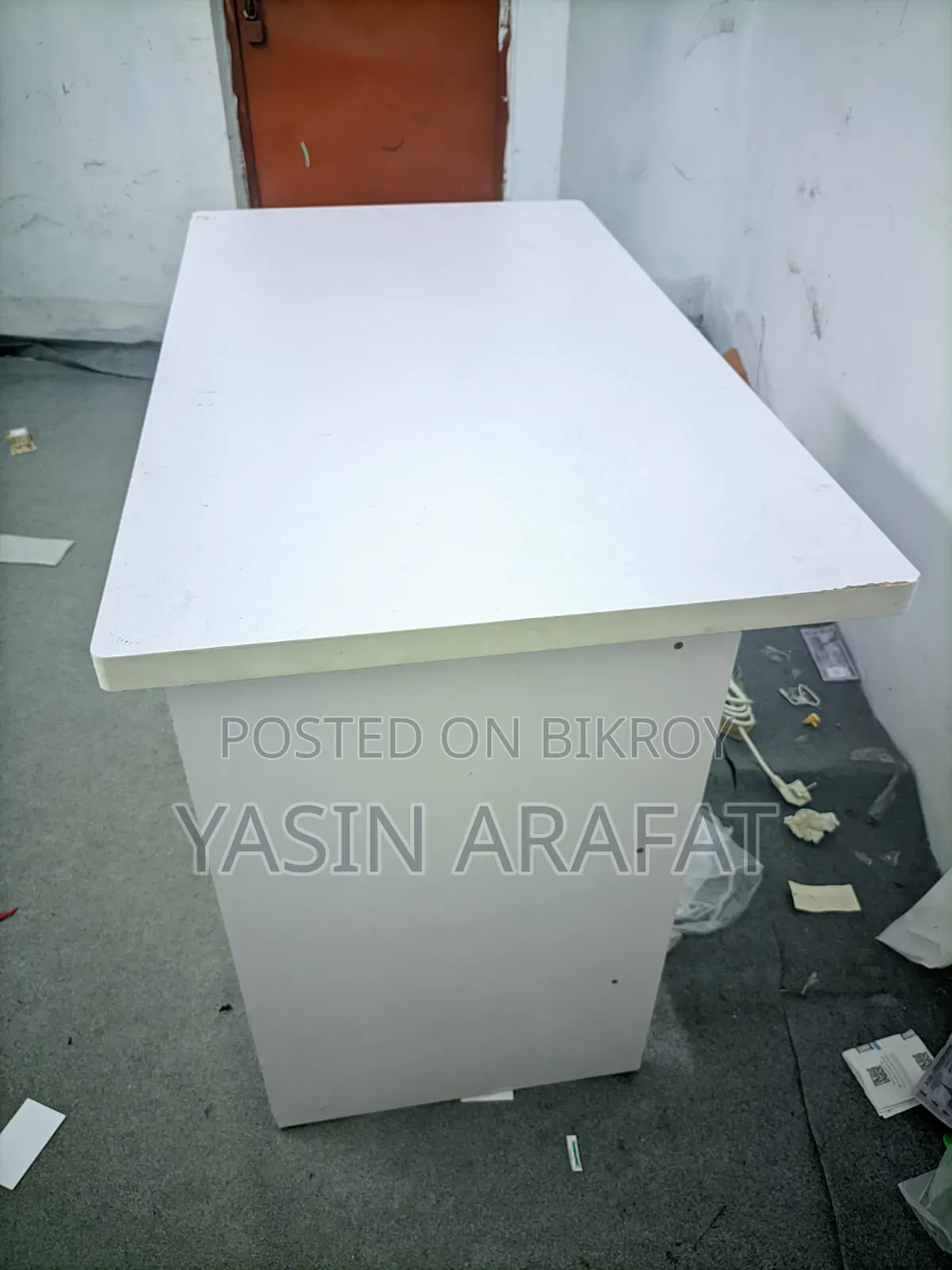 কম্পিউটার টেবিল/ স্টাডি টেবিল