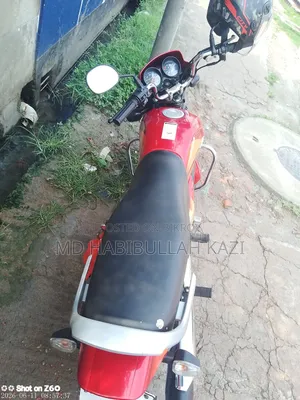 New Hero HF Deluxe 2024 Red