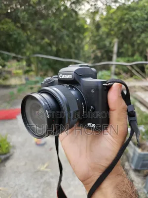 Canon M50 Mirrorless Camera
