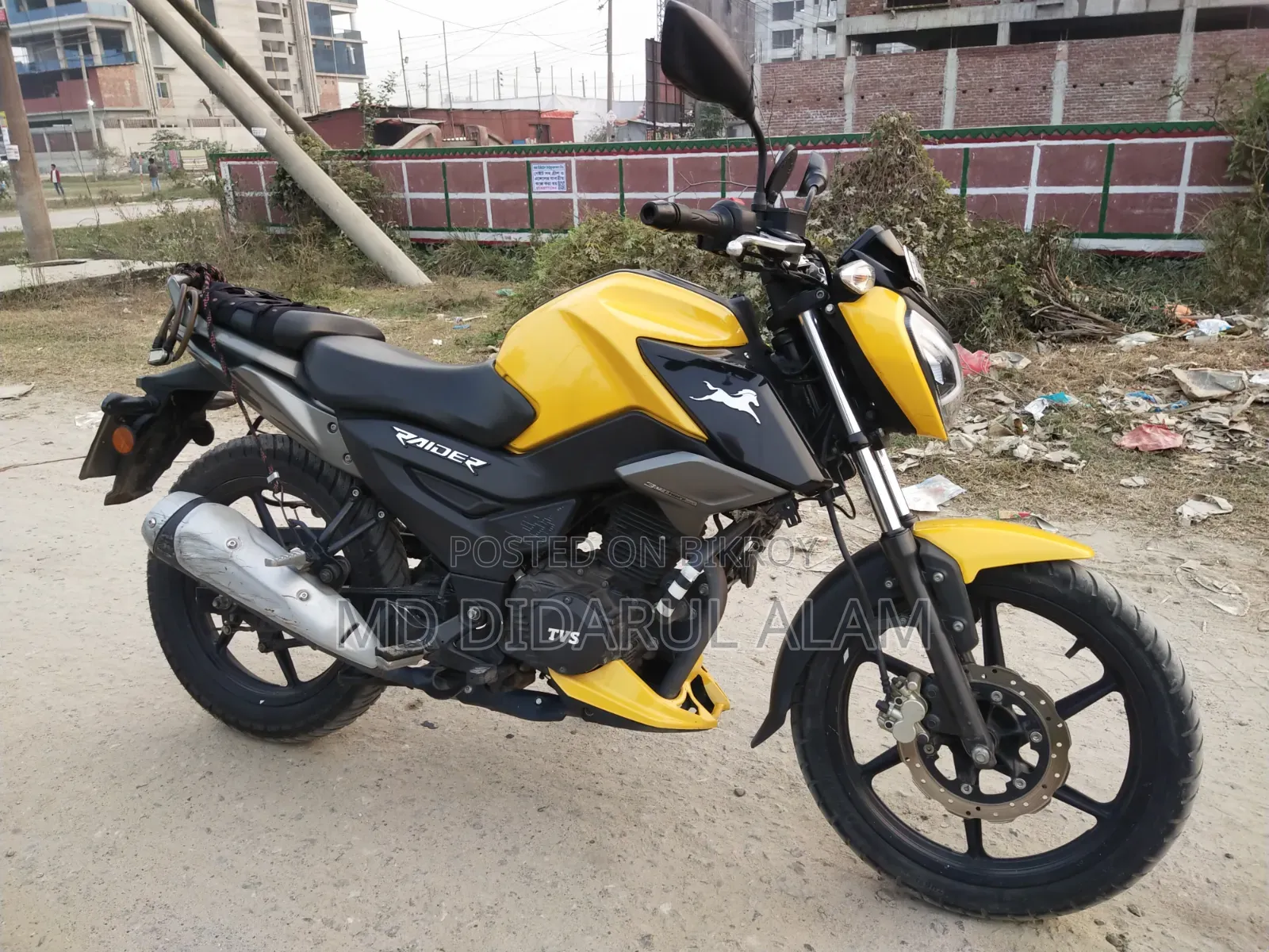 TVS Raider 125 2022 Yellow