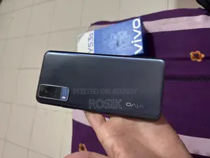 Vivo Y53s 128 GB Blue