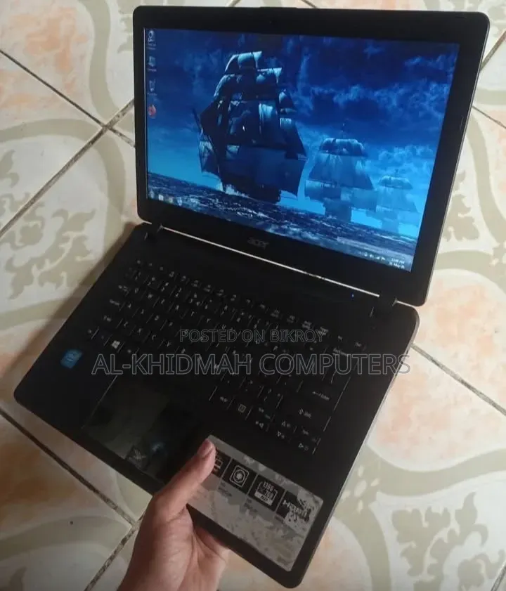 Laptop Acer 4GB Intel HDD 500GB