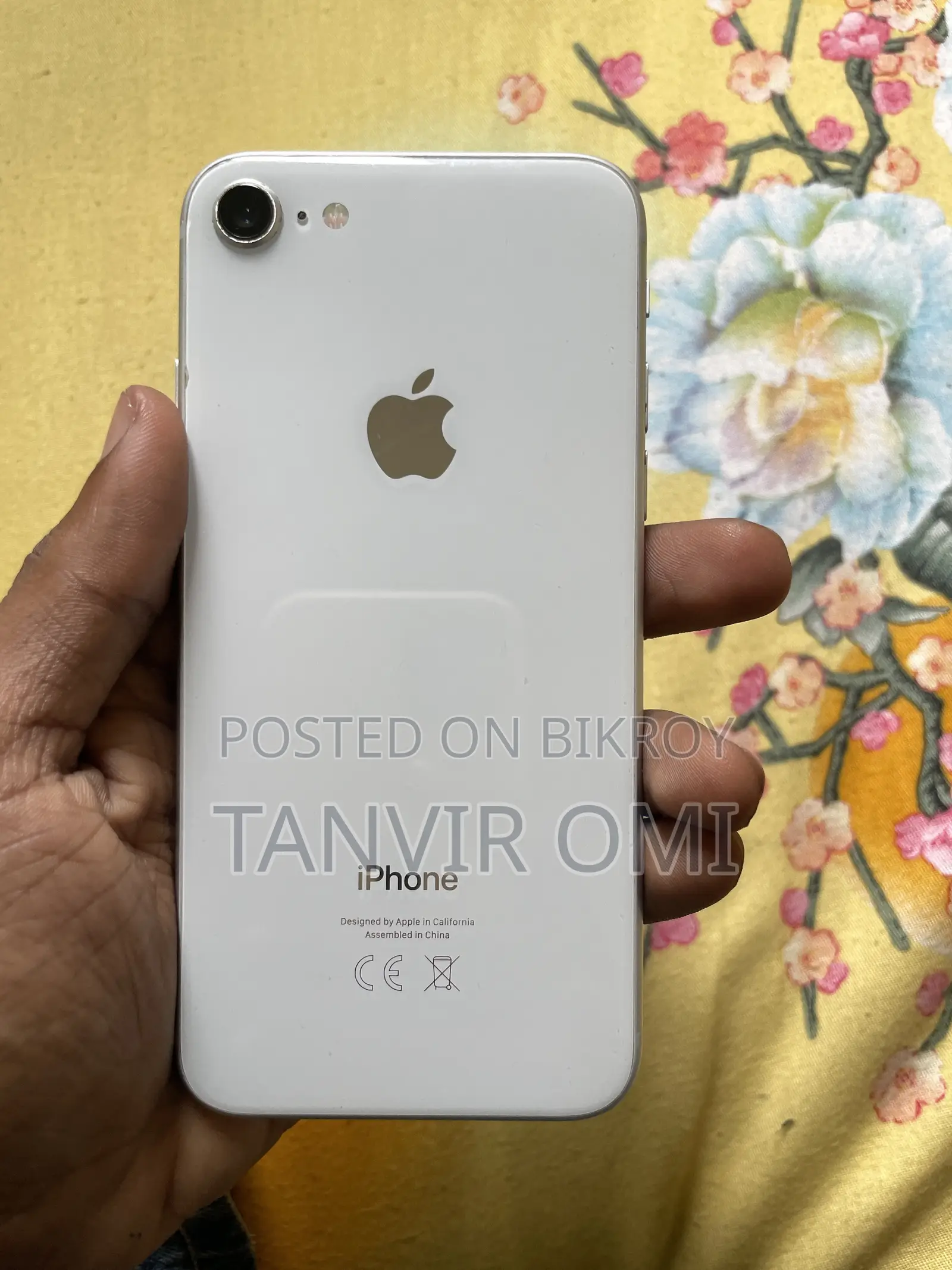 Apple iPhone 8 64 GB White