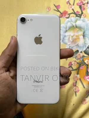 Apple iPhone 8 64 GB White