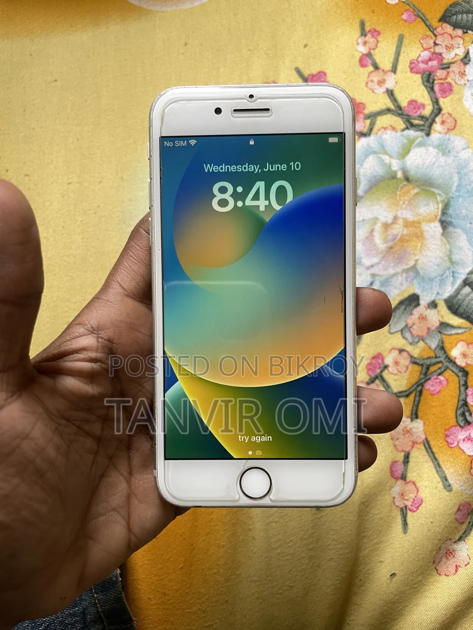 Apple iPhone 8 64 GB White