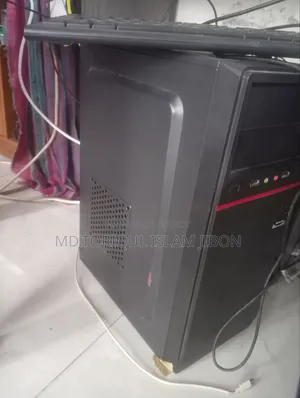 Desktop Computer 8GB Intel Core i5 SSD 256GB