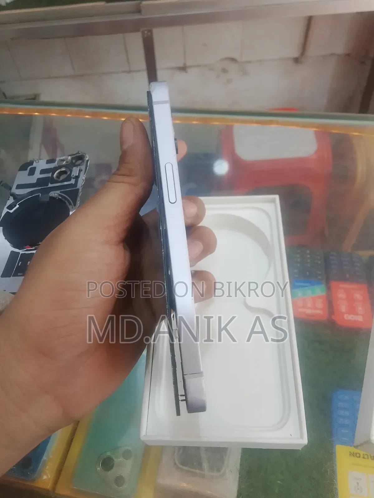 Apple iPhone 15 128 GB White
