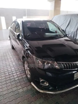 টয়োটা প্রিমিয়ো ২০১৩ কালো