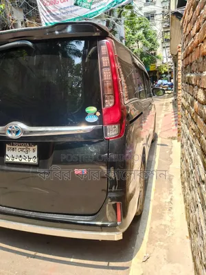 Toyota Noah 2016 Black