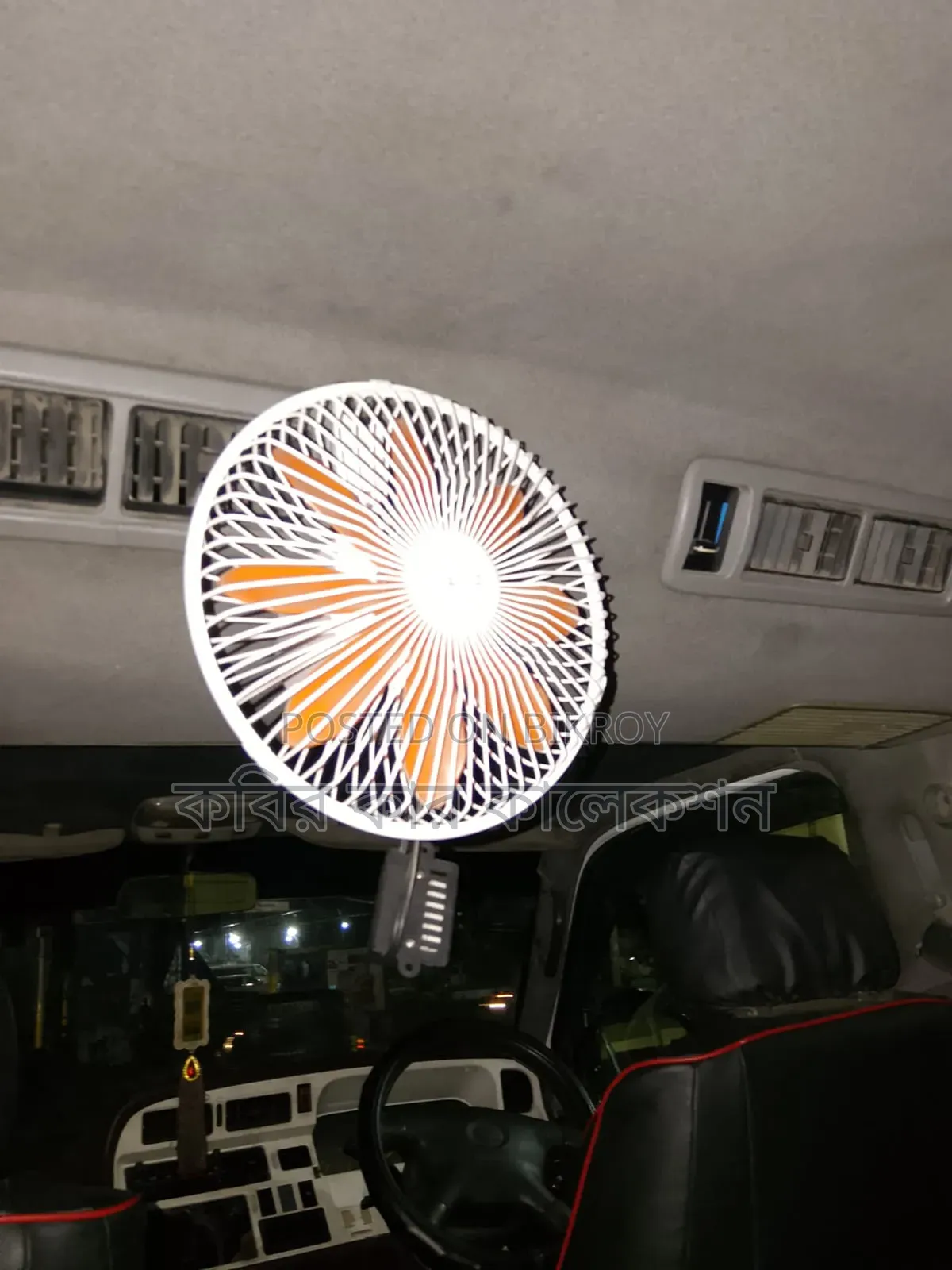 Toyota HiAce Siyaya 2004 White