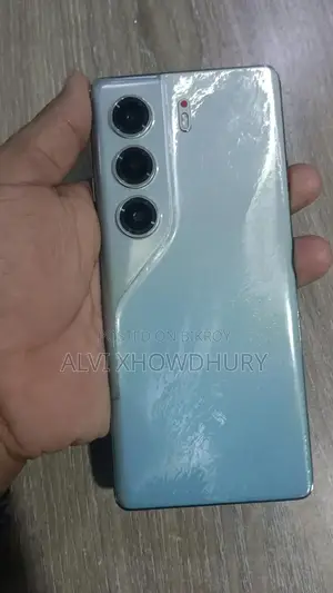 টেকনো ক্যামন ৪০ প্রো ৪জি ২৫৬ জিবি ব্রোঞ্জ