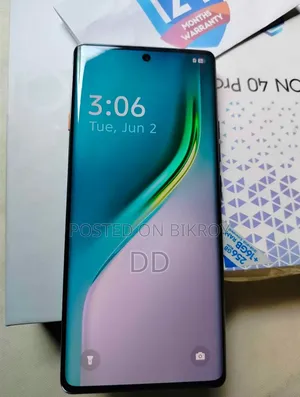 New Tecno Camon 40 256 GB Blue