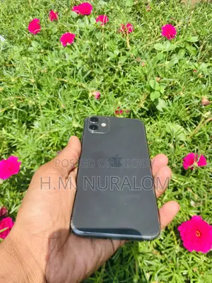 Apple iPhone 11 128 GB Black
