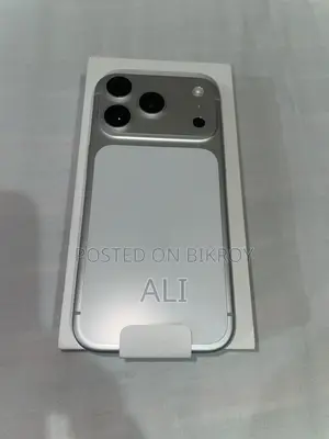 New Apple iPhone 17 Pro 256 GB Silver