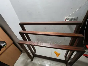 Wooden Towel Rack (Segun)