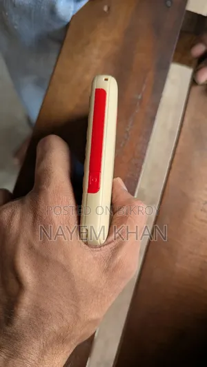 ম্যাক্সিমাস এম১০০সি গোল্ড