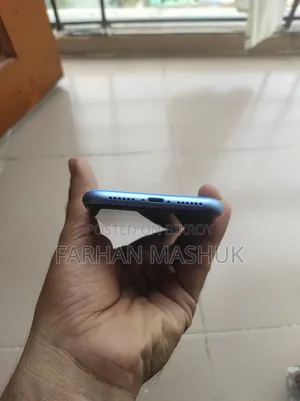 Apple iPhone XR 64 GB Blue